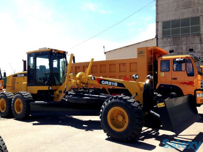 Автогрейдер XCMG GR215, фотография 1