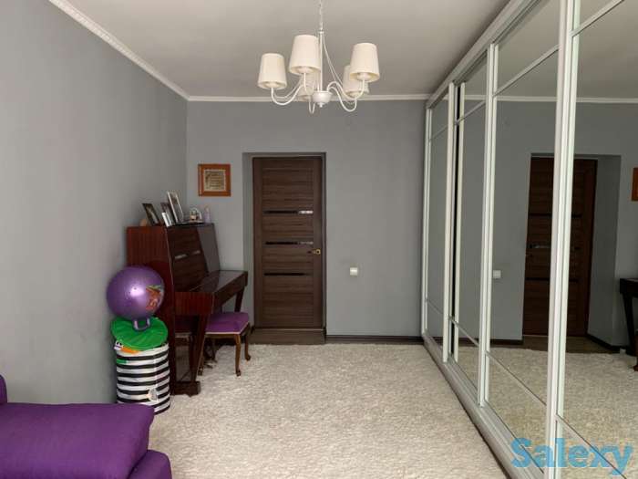 Продаётся 3-комнатная квартира от первых хозяевв хорошем состоянии находится в золотом квадрате!, фотография 4