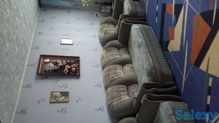 Продам трехкомнатную квартиру, Ауэзова 27, фотография 1