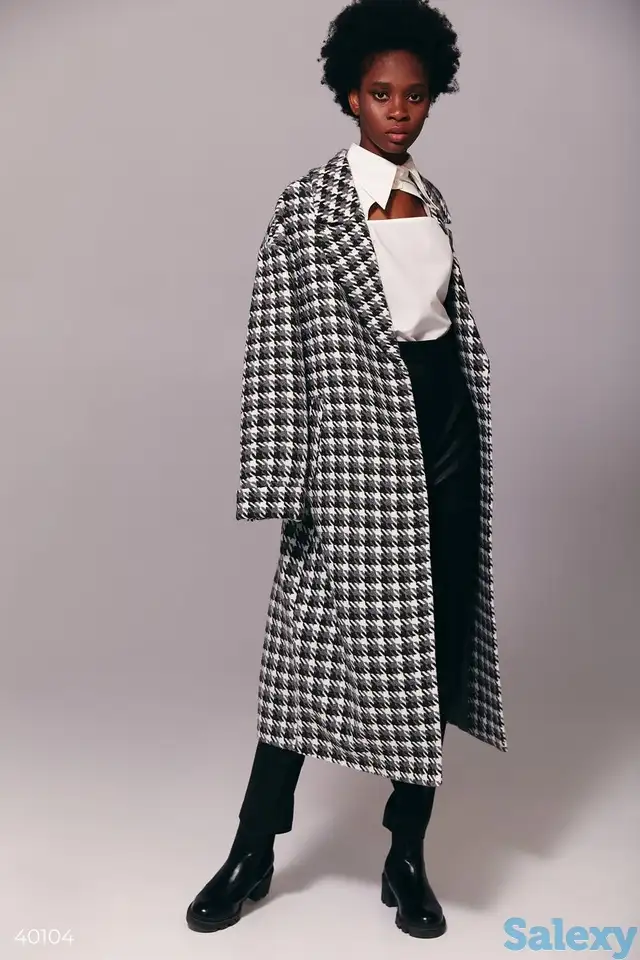 Зеленое пальто в гусиную лапку, фотография 1