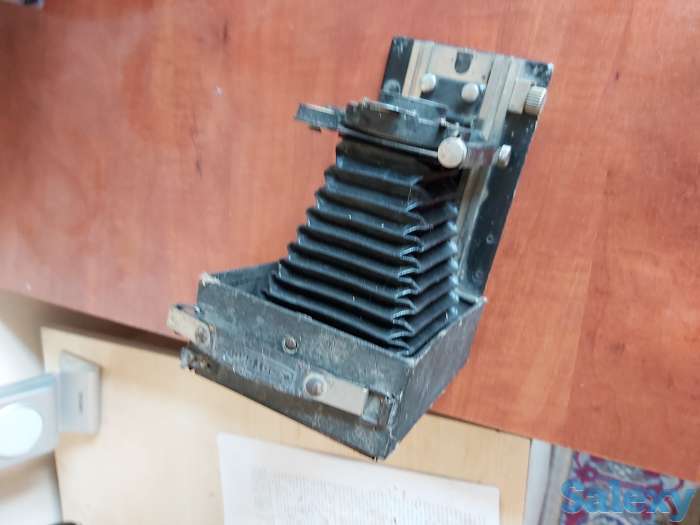 Немецкий фотоаппарат 1940 года, фотография 2