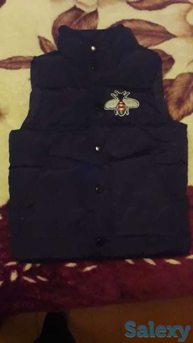 Безрукавка черная, фотография 1