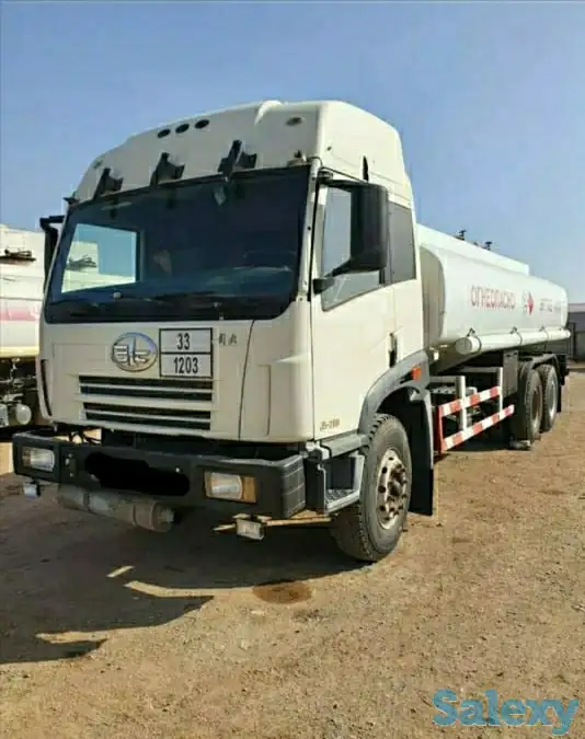 Бензовоз, фотография 1