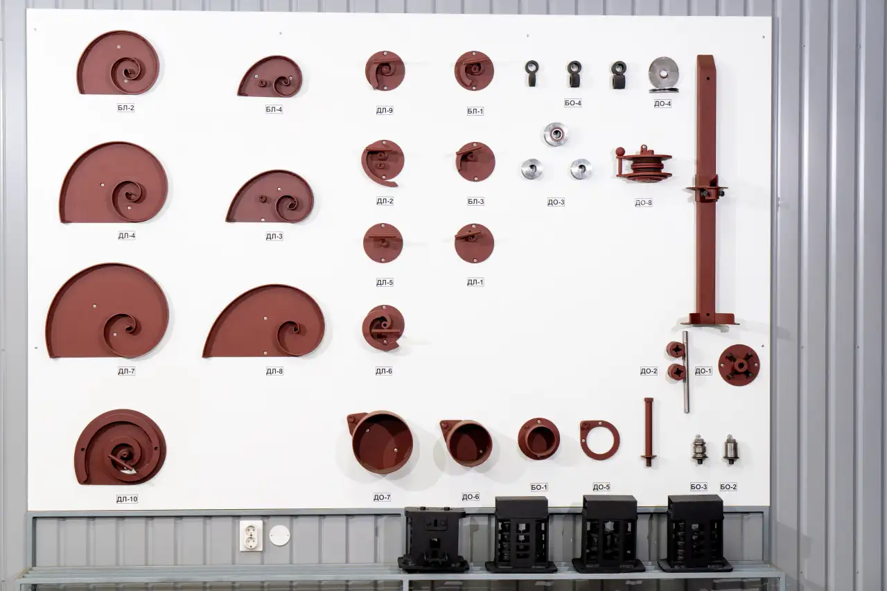 Кузнечно-гибочные станки ПРОФИ-3Ф, для художественной ковки и проката узора ромбовидная фактура на профильной трубе, фотография 3