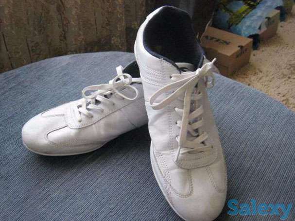 Спортивная обувь, фотография 1