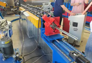 Линия для производства U-образного профиля, фотография 1