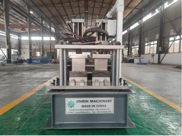 Станок для изготовления металлического штакетника, фотография 1