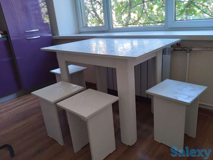 Кухонные столы+4табуретки., фотография 1