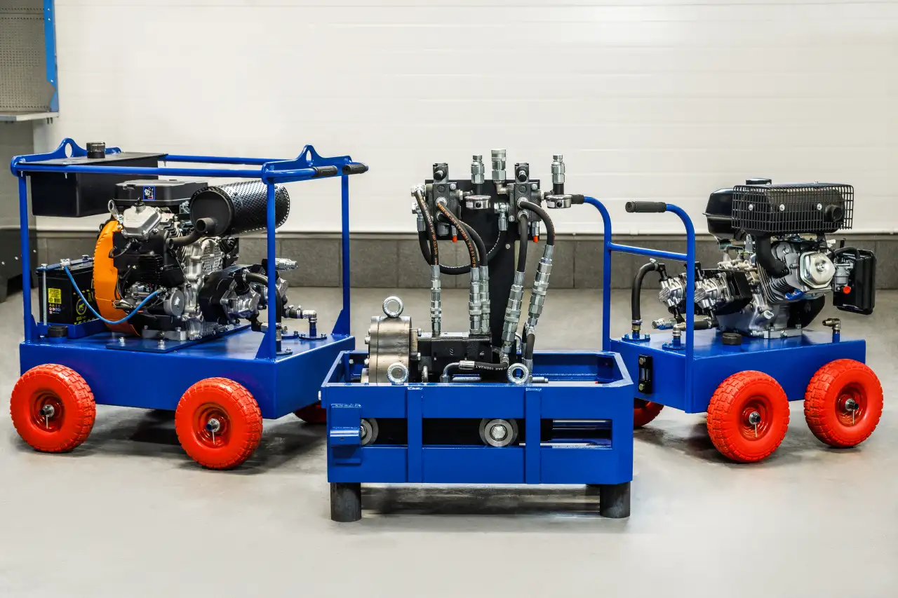 Установка прокола грунта, горизонтальное бурение ГНБ, фотография 1