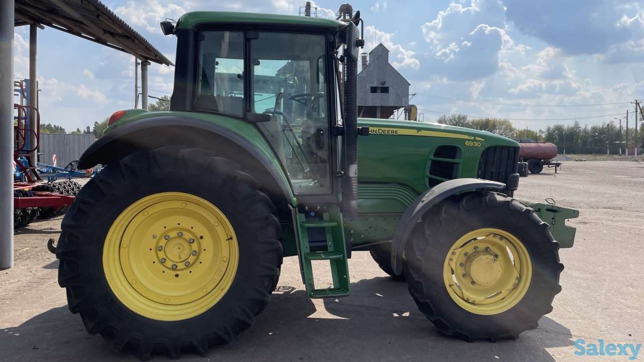 Трактор John Deere 6930, фотография 1