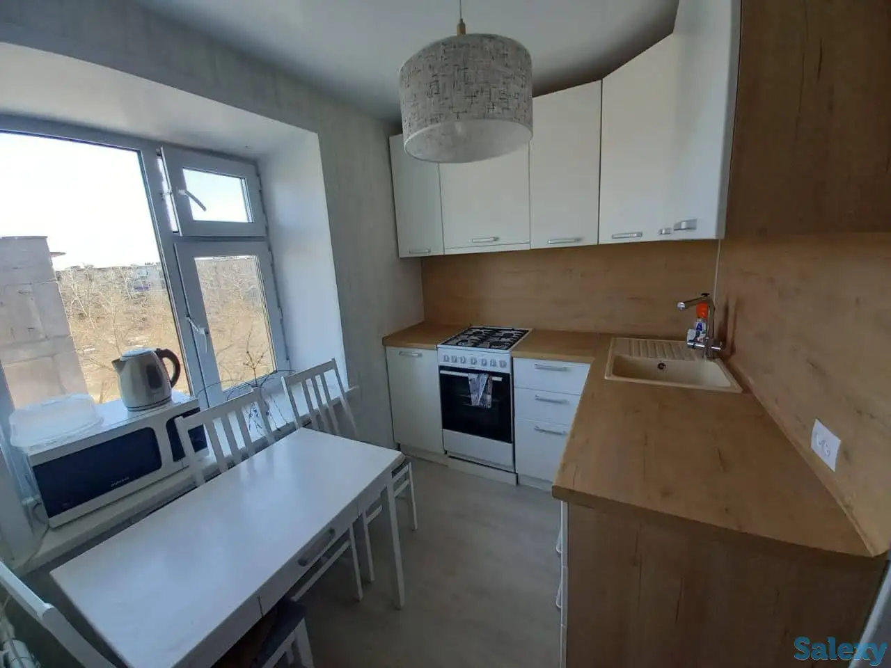 Трёхкомнатная квартира с евроремонтом в 14 мкр., фотография 2