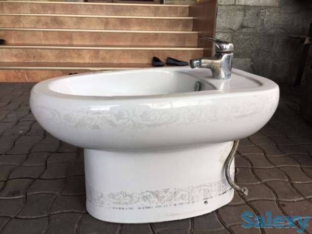 Туалет/биде, фотография 1