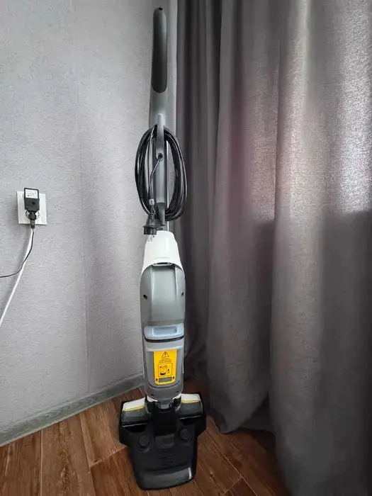 Продам электрошвабру Kaercher FC 5 Premium, фотография 3