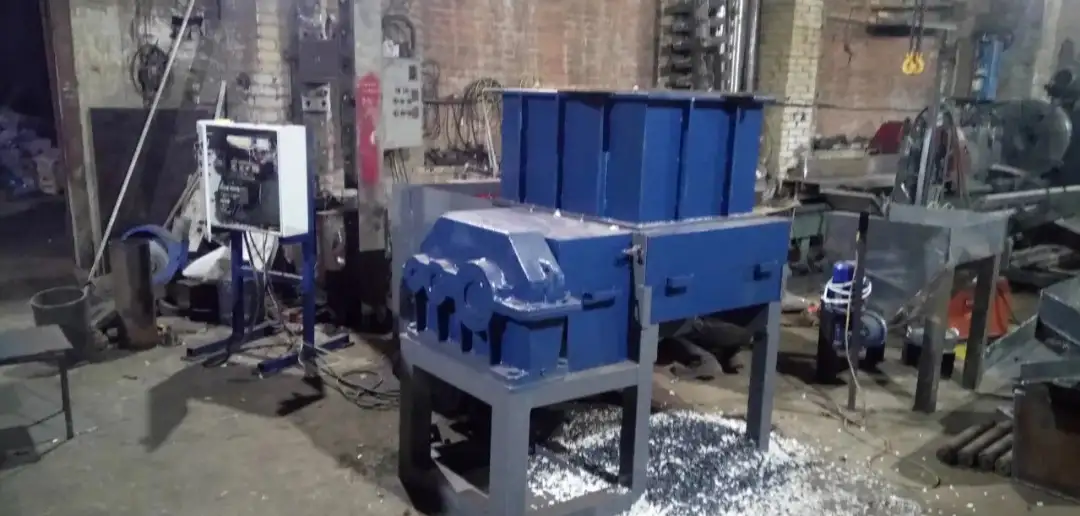 Шредер промышленный, фотография 7