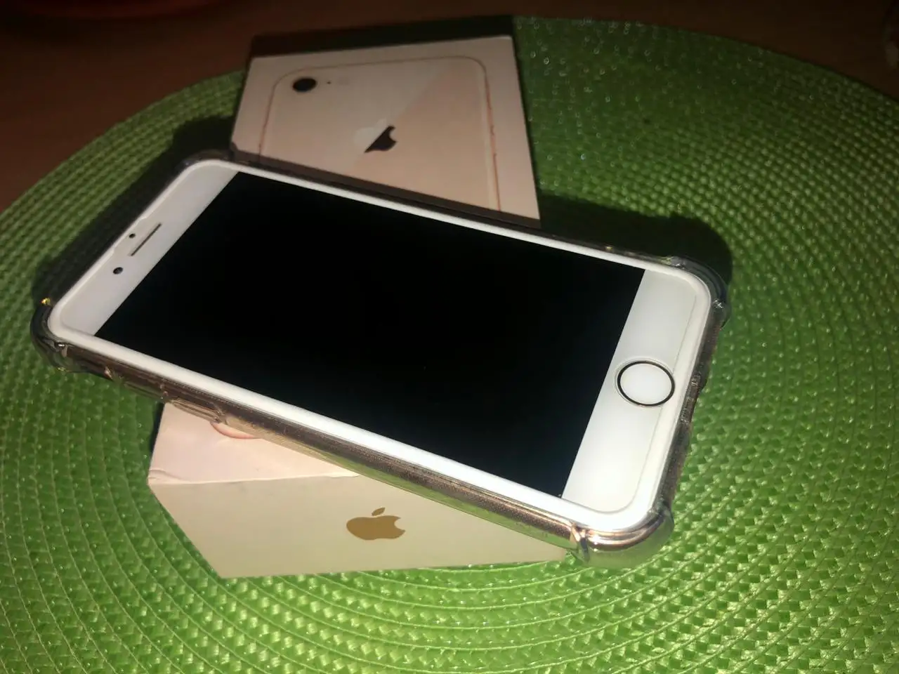 Продаю телефон, фотография 1