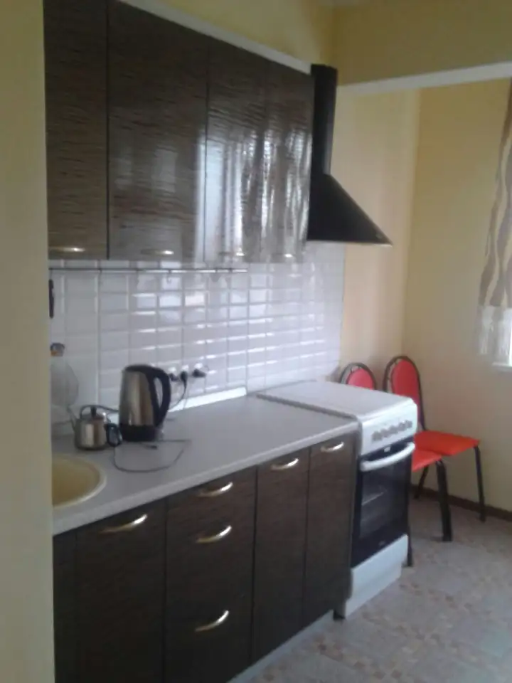 продажа 2х комн квартиры, ул.Радостовца-Басенова, фотография 3