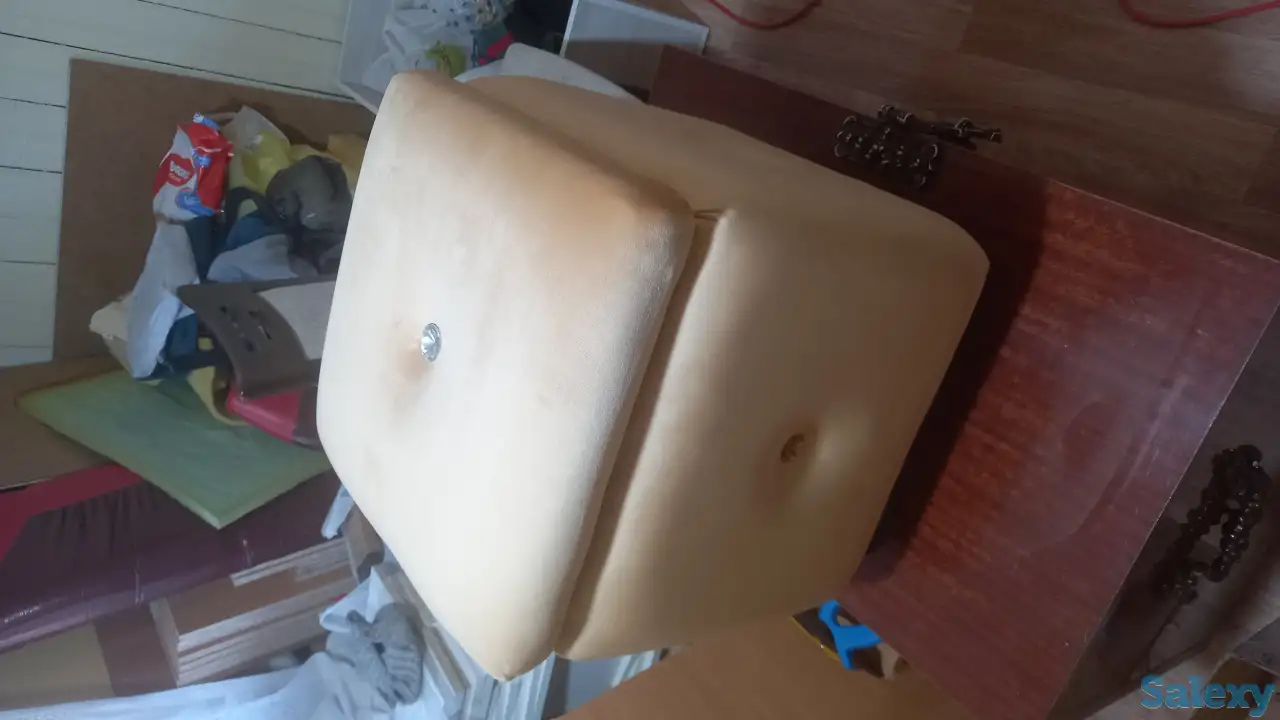 Продаю Сундуки пуфики . Делаю на заказ мебели и реставрирую старые Сундуки диваны кресла, фотография 1