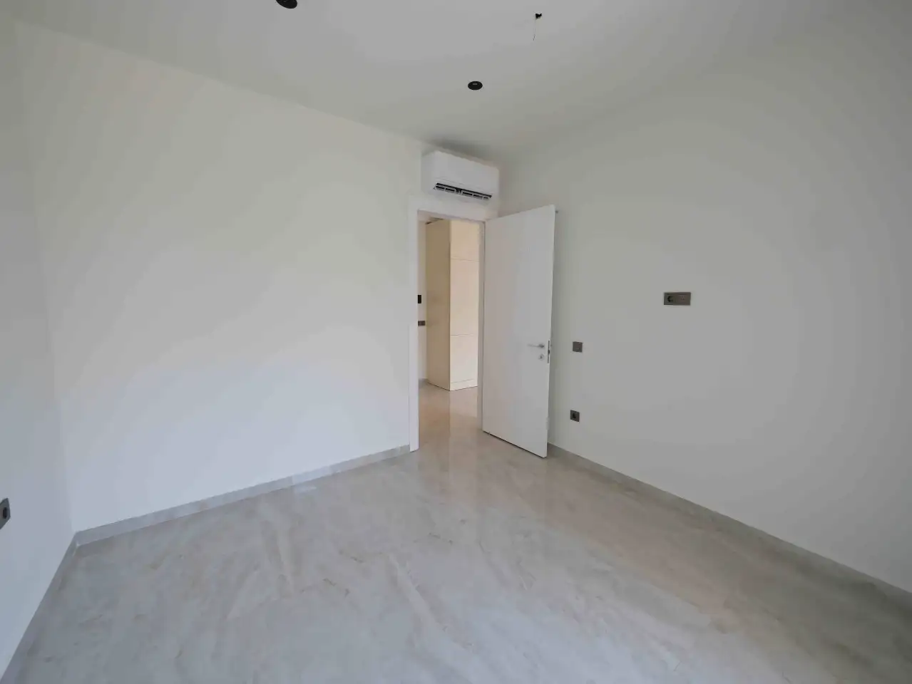 Однокомнатная квартира в центре города Алания, Турция, фотография 5