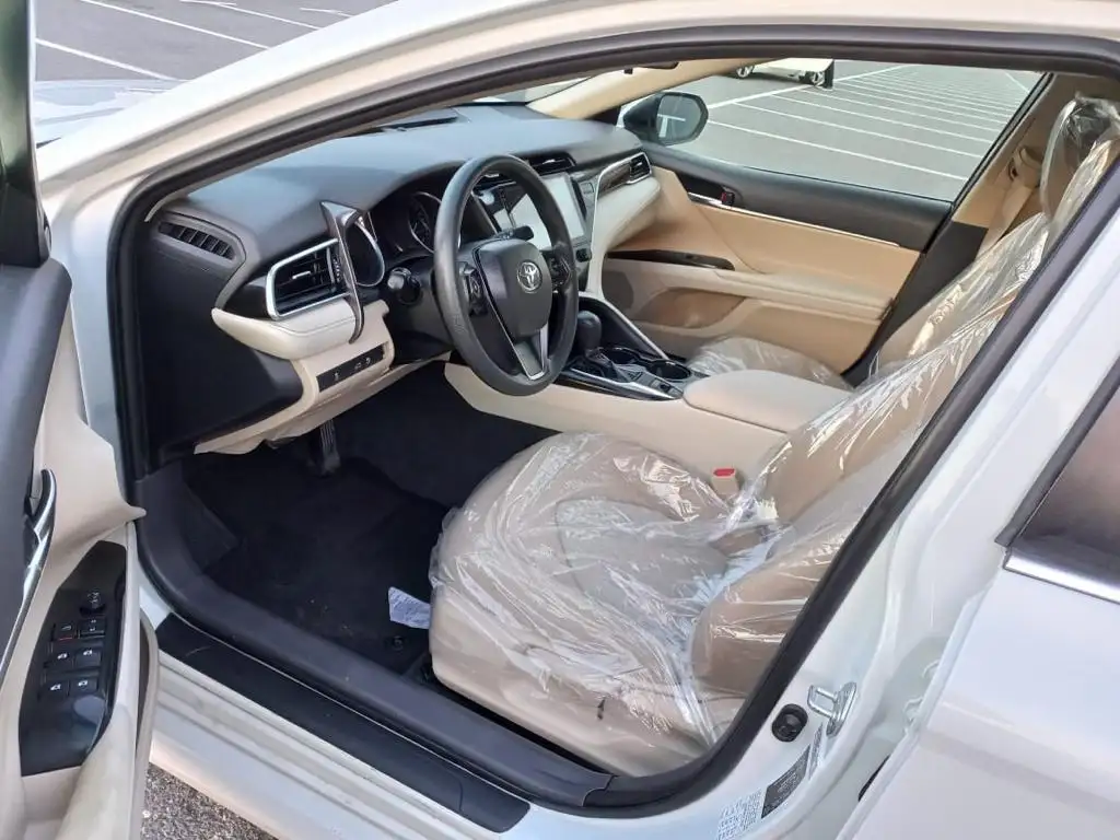 Продам Тойоту Камри 2019г., фотография 3