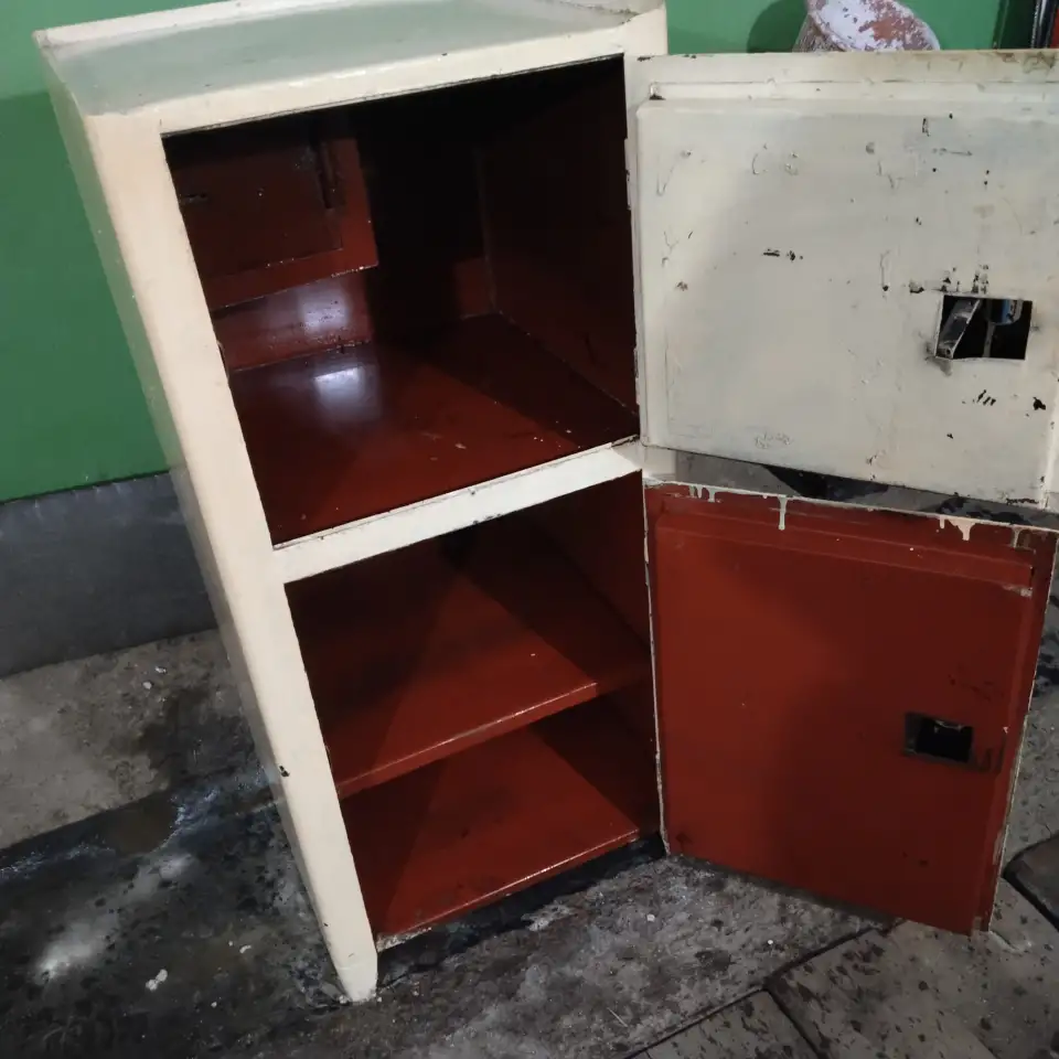 продам сейф, фотография 1