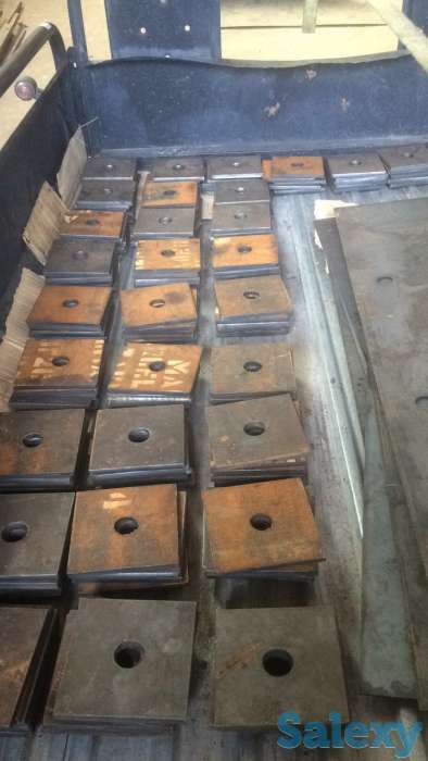 Квадратные анкерные пластины с отверстиями, фотография 1