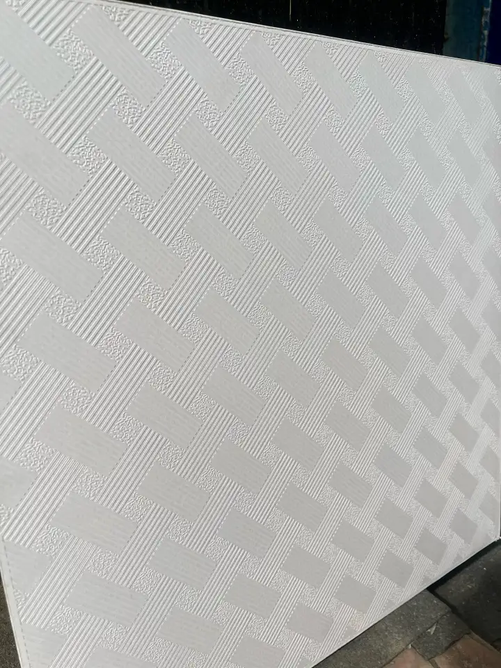 Влагостойкий подвесной потолок Армстронг, фотография 3