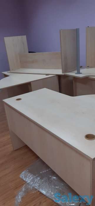 Офисные столы, фотография 3