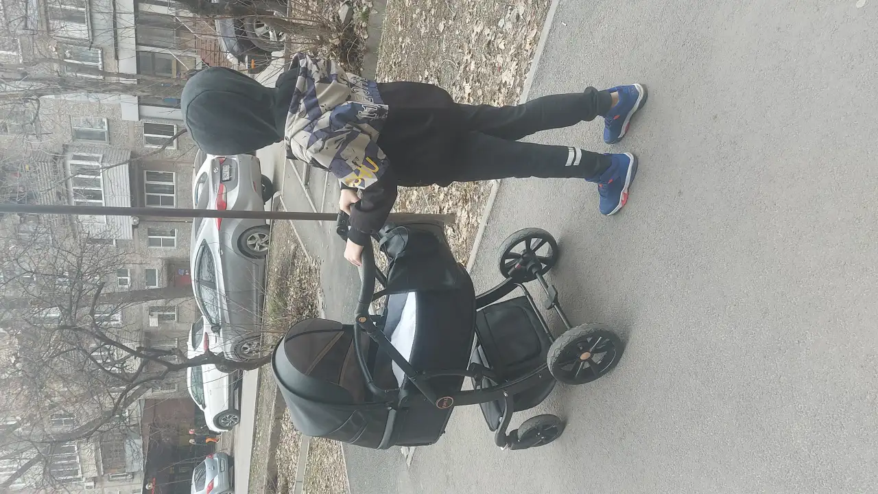 Коляска 2в1 и стульчик для кормления, фотография 2