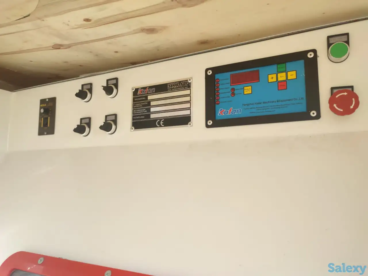 Продам новую Автоматическую пескоструйную машину, модель KF-1212A-1A/2A, фотография 4