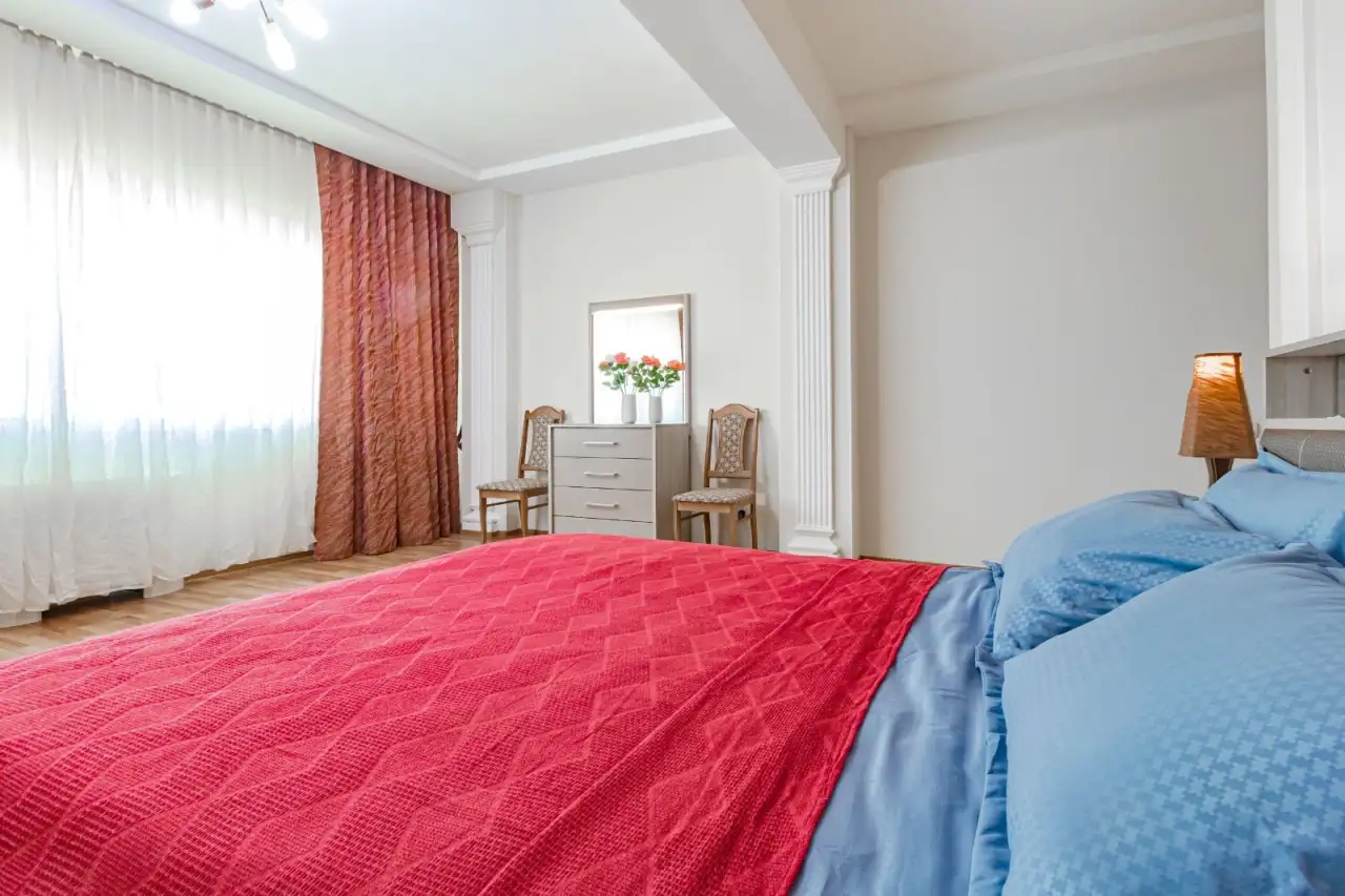 Апартаменты рядом с Байтереком, Достык 5/1, фотография 8