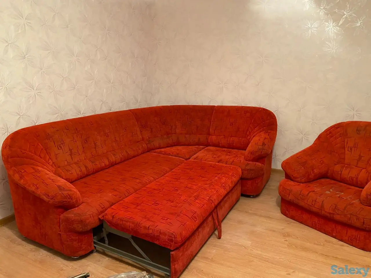 Отдам даром диван, тумба под ТВ и телевизор, фотография 2