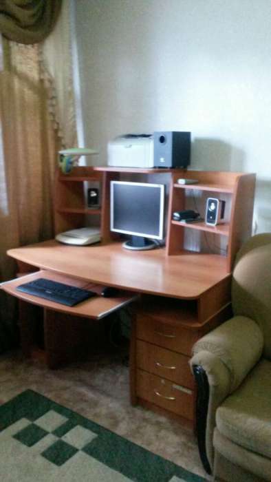 Компьюторный стол, фотография 2