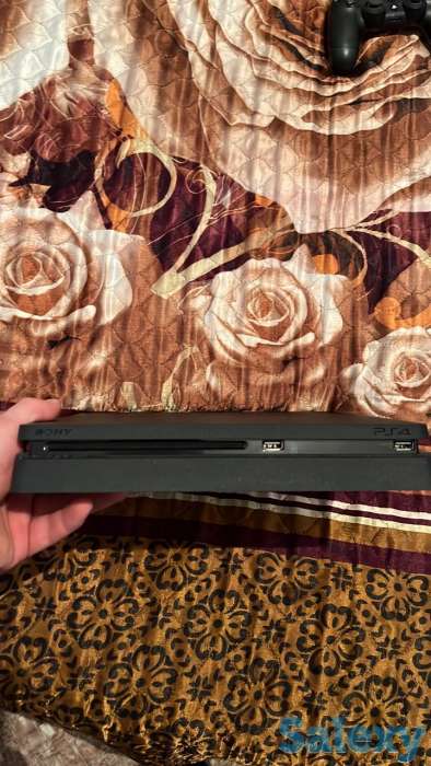 Продам игровую приставку SONY PlayStation 4, фотография 3