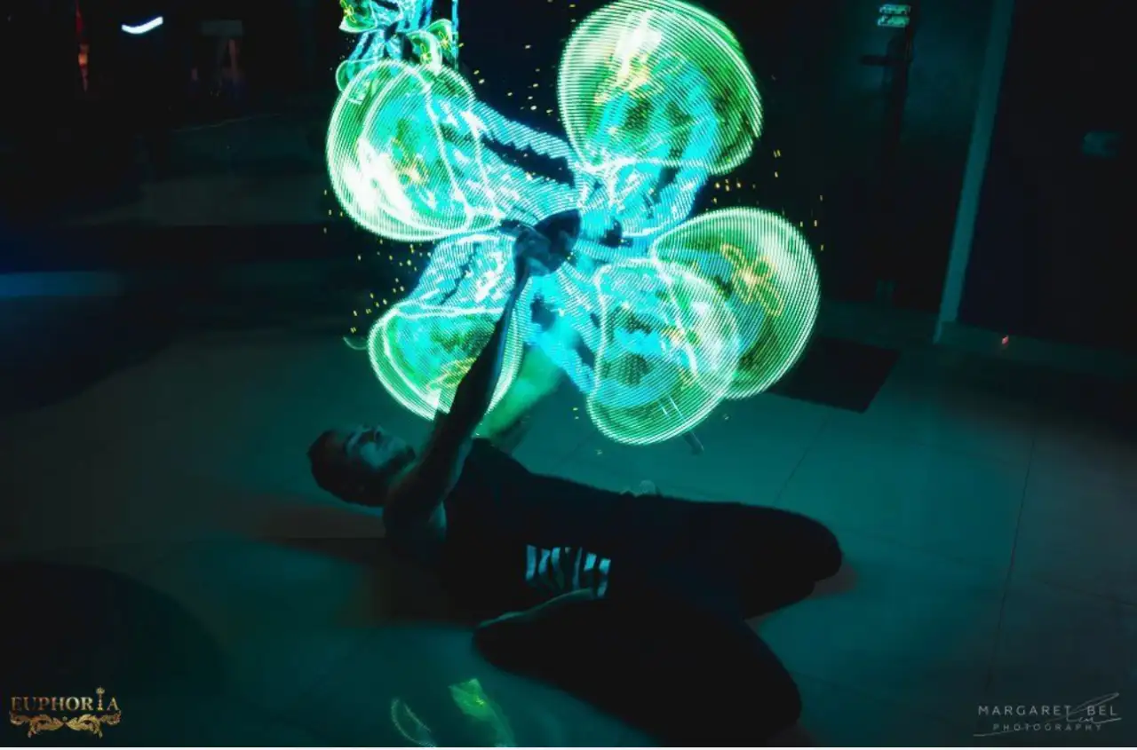 Пиксельное шоу ATON. PIXEL SHOW, фотография 3