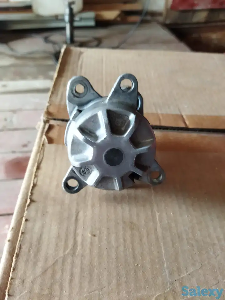 Продам натяжной ролик Mercedes-Benz, фотография 2