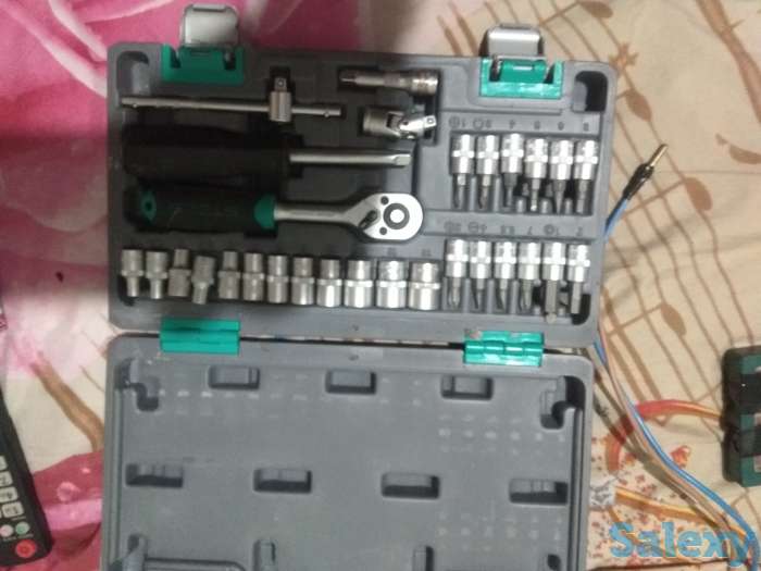 Набор головок от 4 до 13 + шестигранники звёздочки отвертки, фотография 1