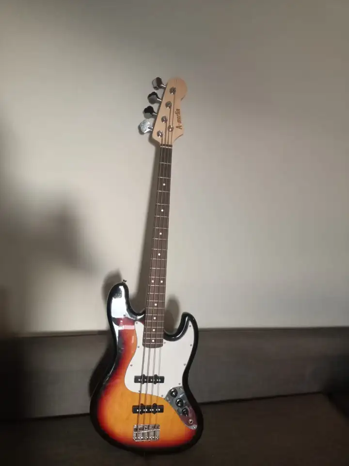 Бас Гитара A-Martin, фотография 2