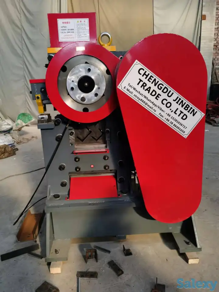 Многофункциональный аппарат для штамповки и резки, фотография 1