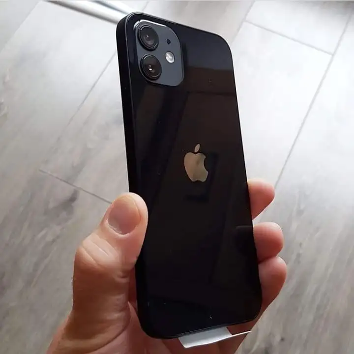 Продам iPhone 12 бу, фотография 1