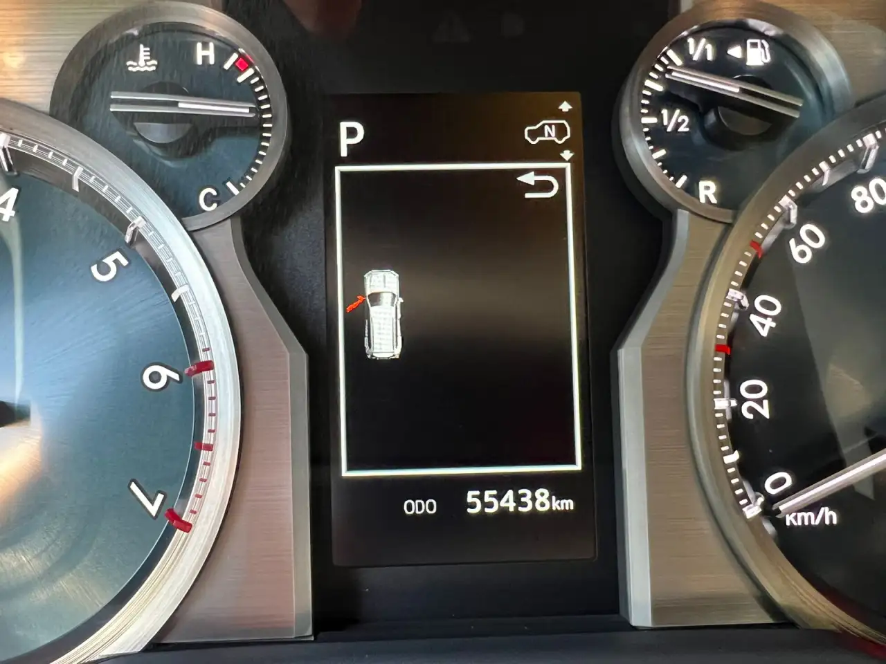 Автомобиль Toyota Land Cruiser Prado, фотография 5