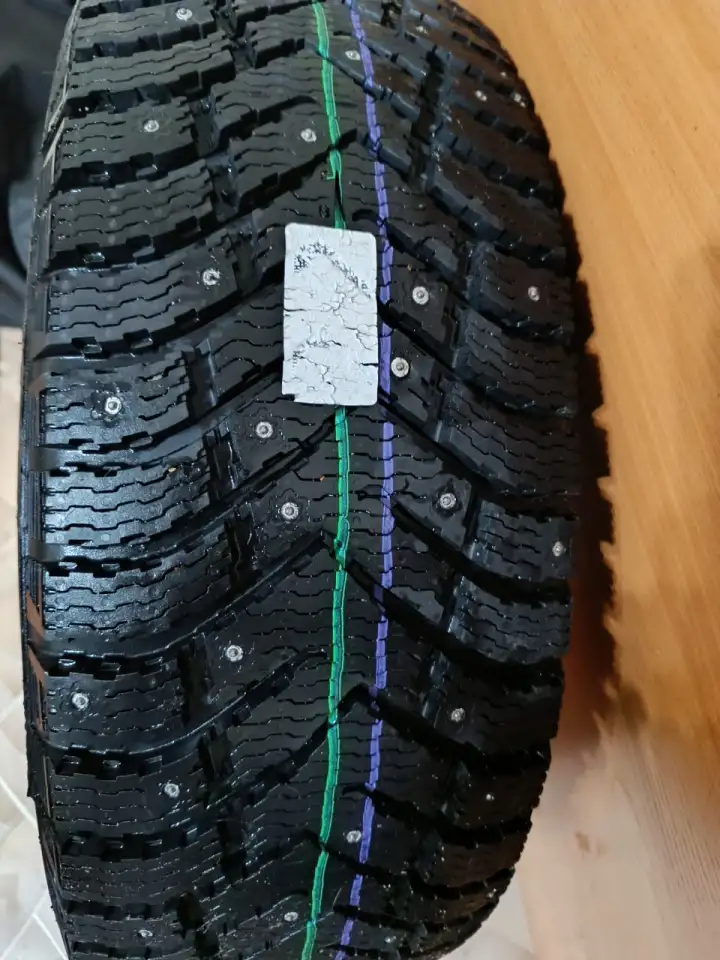 Продам новый комплект зимней резины, фотография 3