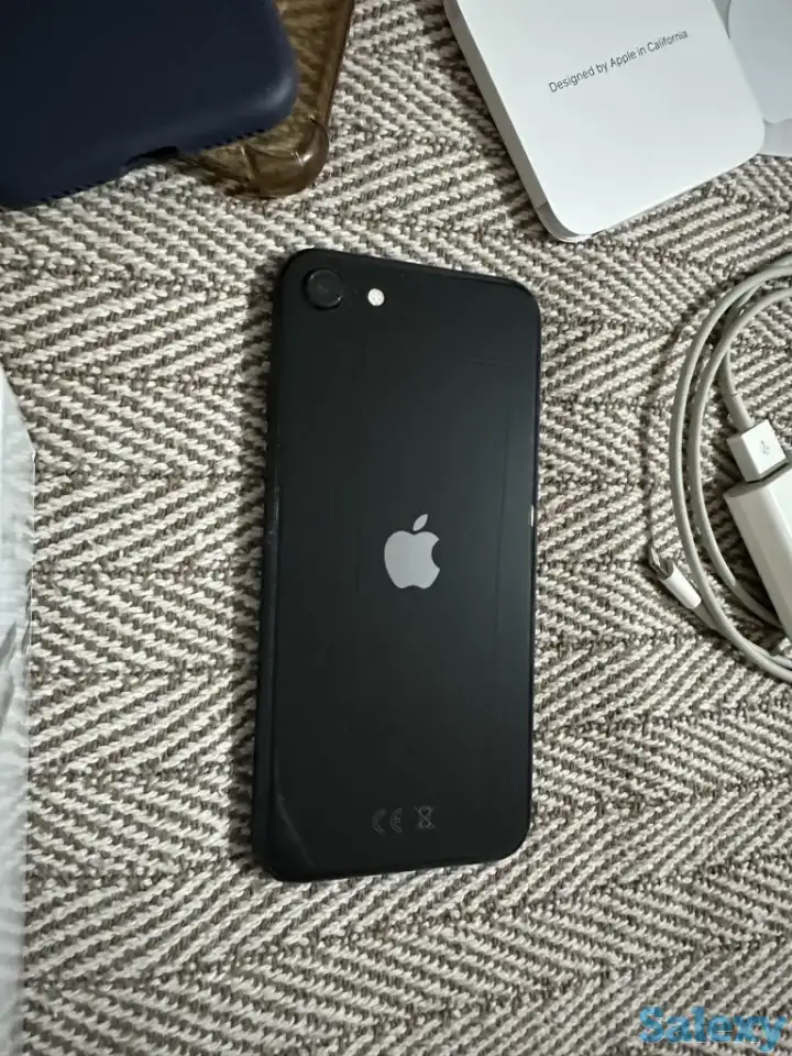 Продам iPhone SE (айфон), фотография 3