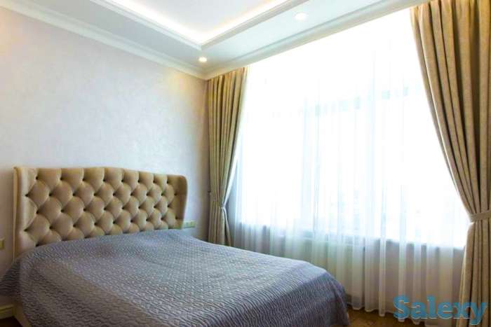 Просторные апартаменты, ул. Абиша Кекилбайулы 270/2, фотография 1