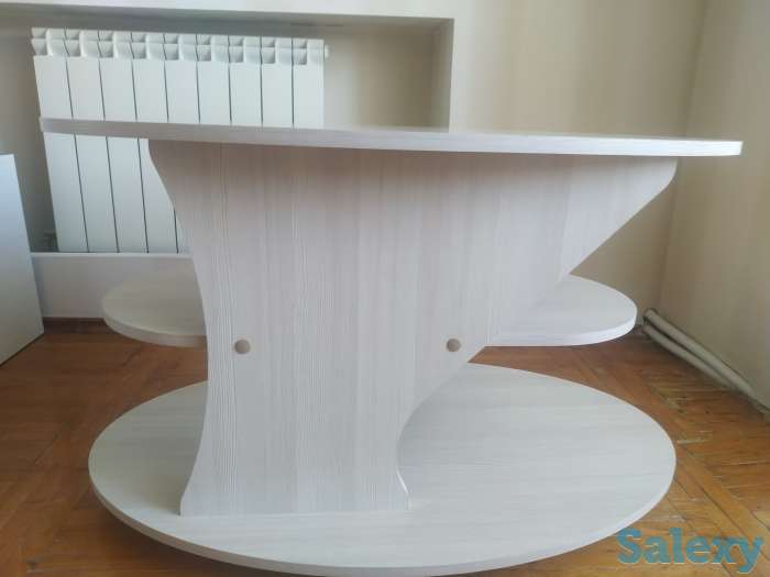 Продаю б/у шкафы для одежды, журнальные столики, ортопедический матрас, вешалку, фотография 2