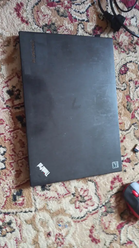 Ноутбук Lenovo ThinkPad, фотография 1