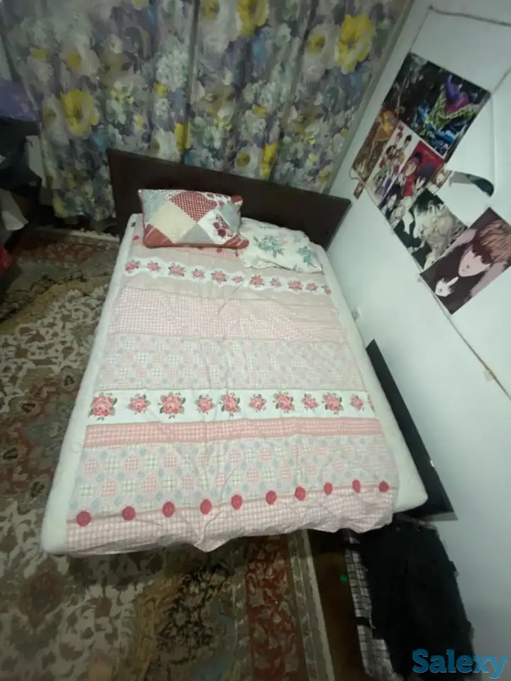 продам кровать и 2 тумбочки для спальни, фотография 2