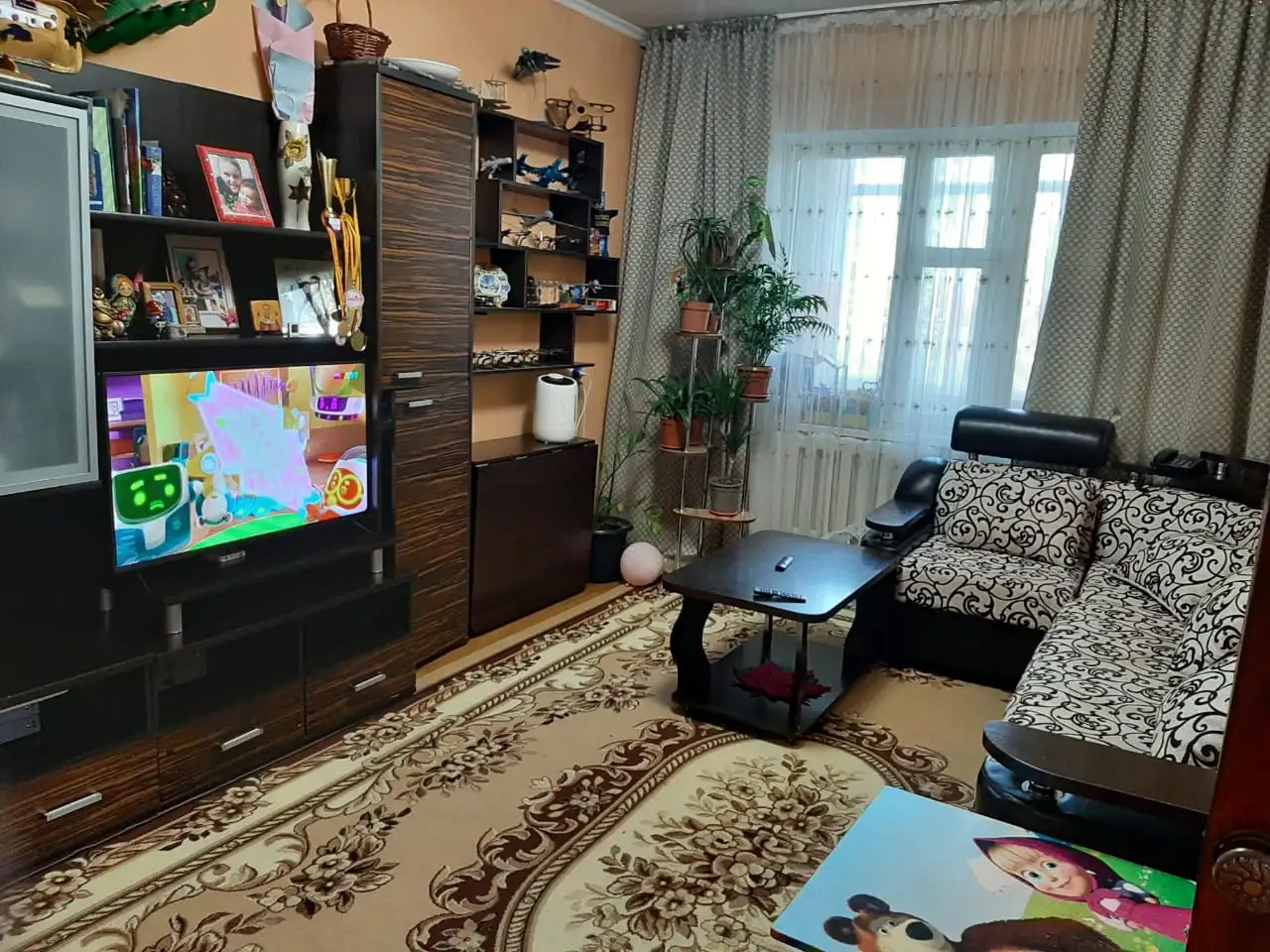 Продам 4 комнатную квартиру в центре Тараза, Аппасова 30, фотография 1