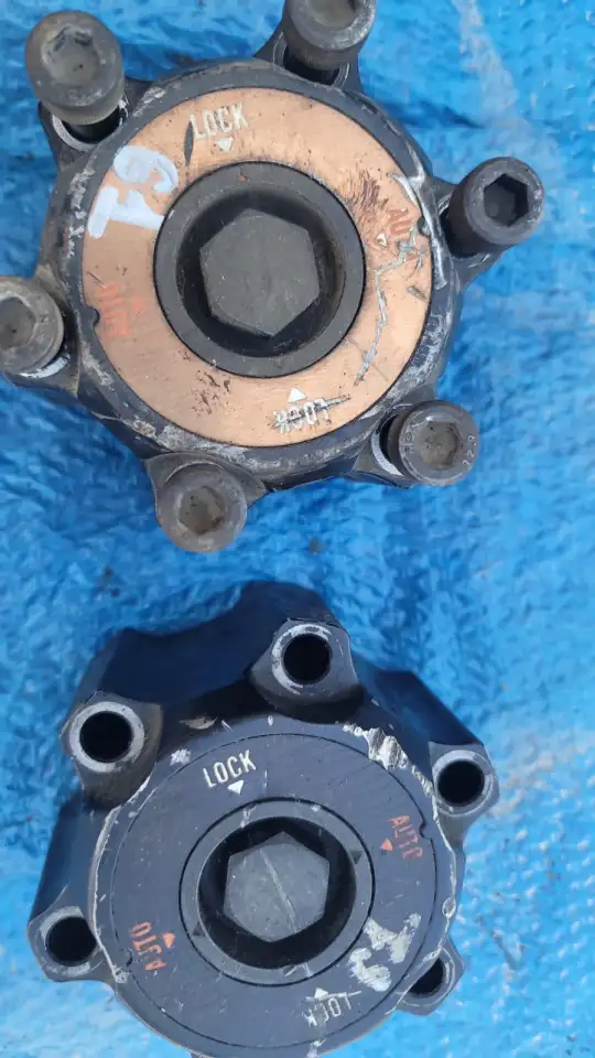 Хабы автомат Nissan Patrol  y61, фотография 1