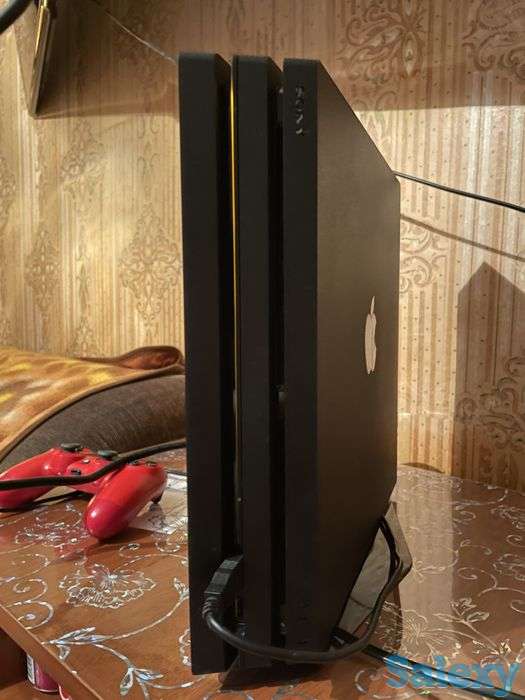 Продам Ps 4 pro, срочно!, фотография 4