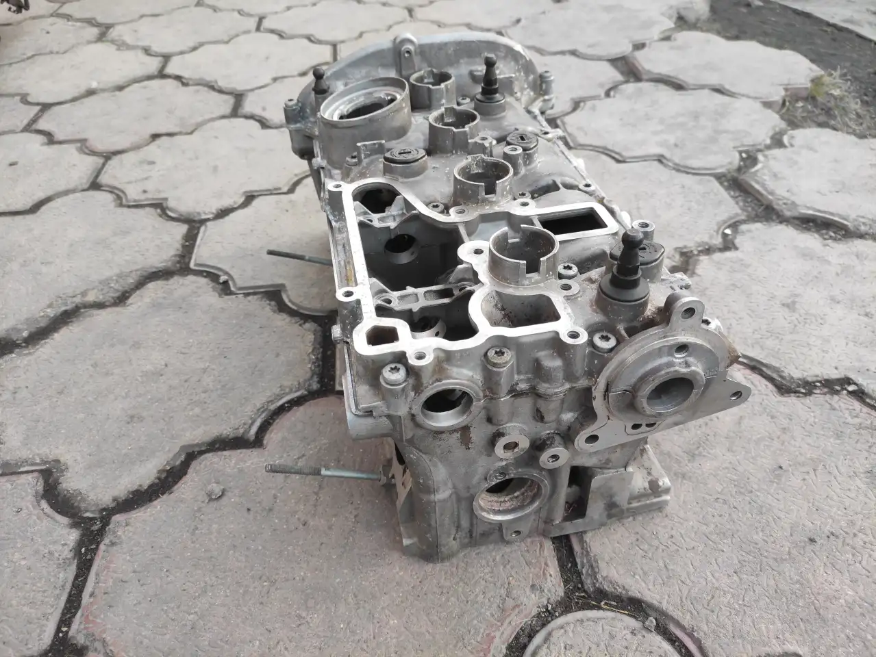 Головка блока цилиндров для ДВС 1.8 TSI.cdaacdabcdb, фотография 5